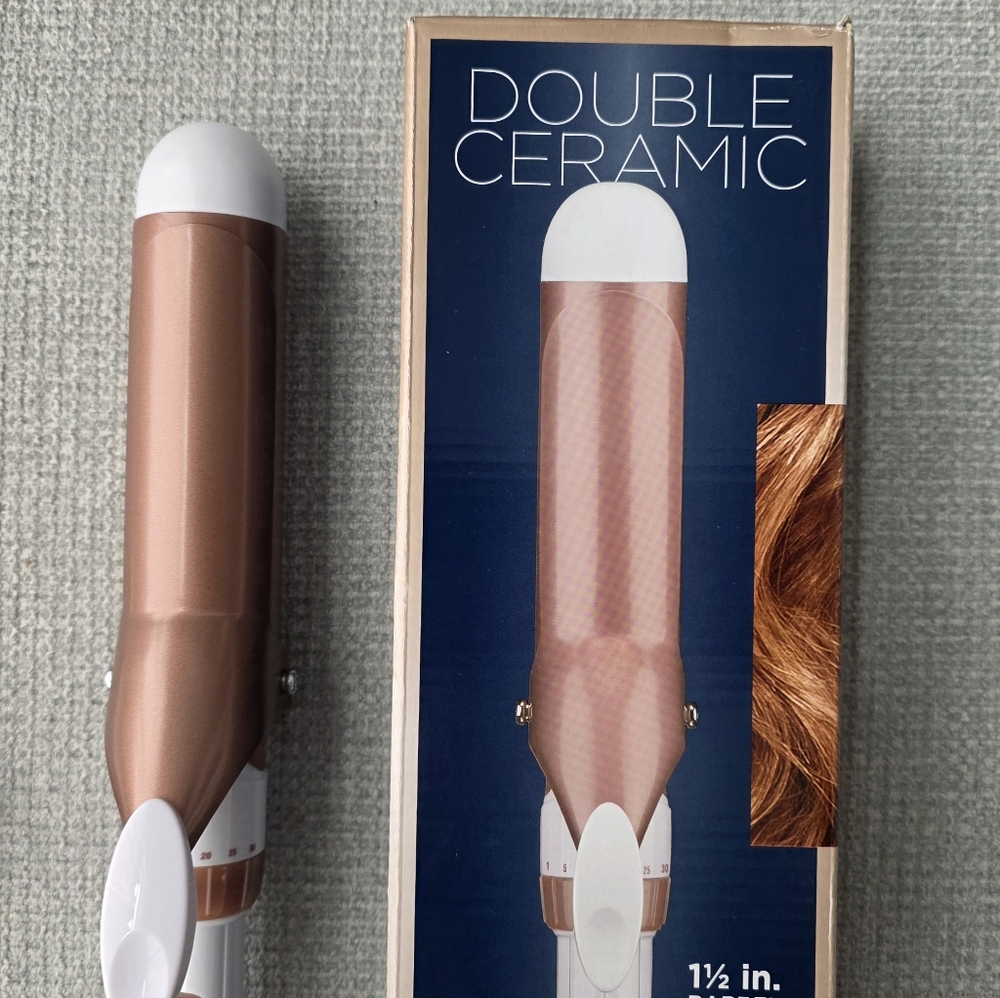 NEW Conair Double Ceramic Curling Iron, 1 1/2 Inch Barrel - Picture 4 of 6